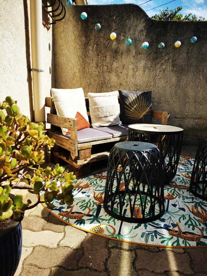 Tomel Apartment ตูลง ภายนอก รูปภาพ